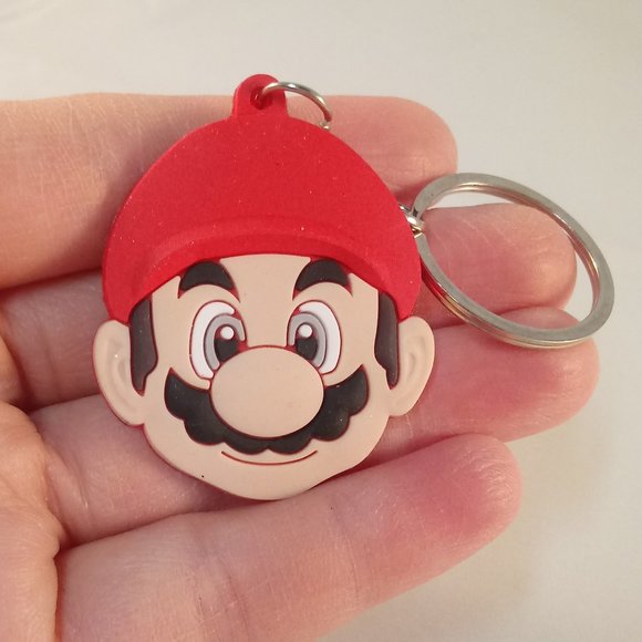 Men's Silver Mario Keychain Key Ring Mario Brothers Party Gift - Picture 1 of 3